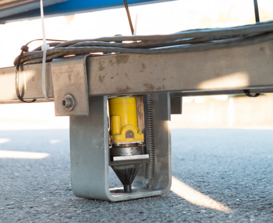Falling-Weight-Deflectometer (FWD) Geofone